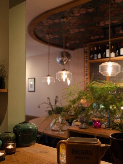 De dagen worden steeds wat kouder… 🍂

Tijd om lekker naar binnen te komen bij Hannah’s! 
Warm op met een goede koffie, schuif gezellig aan voor lunch of blijf lekker hangen voor een drankje.

Buiten koud? Binnen gezellig. Kom je langs? ☕️